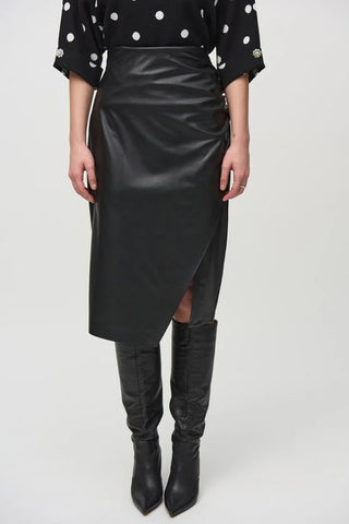 Leatherette Pull-On Pencil Skirt - size 10