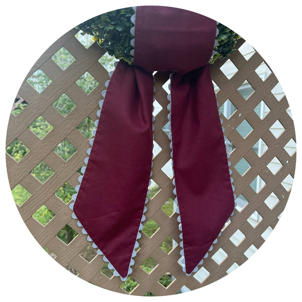 Custom Linen Sashes with Trim