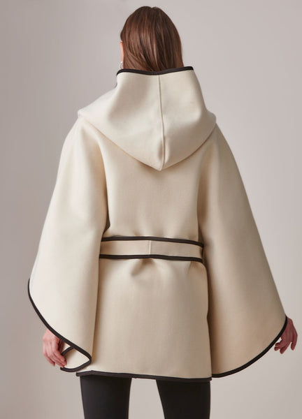 Lola Contrast Cape