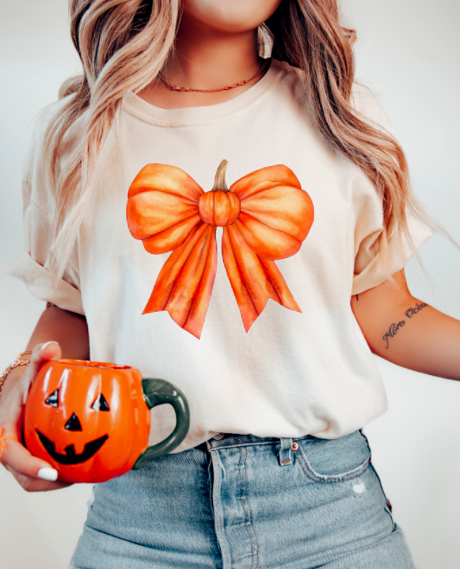 Watercolor Pumpkin Coquette Bow Graphic Tee Fall: M