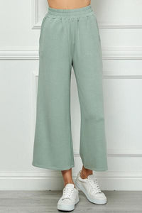 Soft Copped Wide Leg Pant