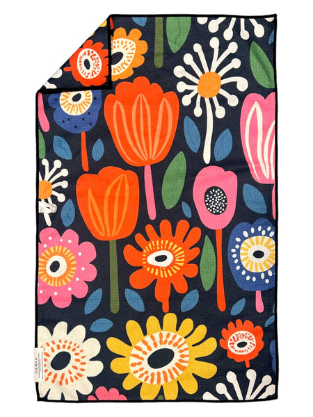 Mobi: Double-Sided Hand Towel: Multi / 17x27 in / Hand Towel